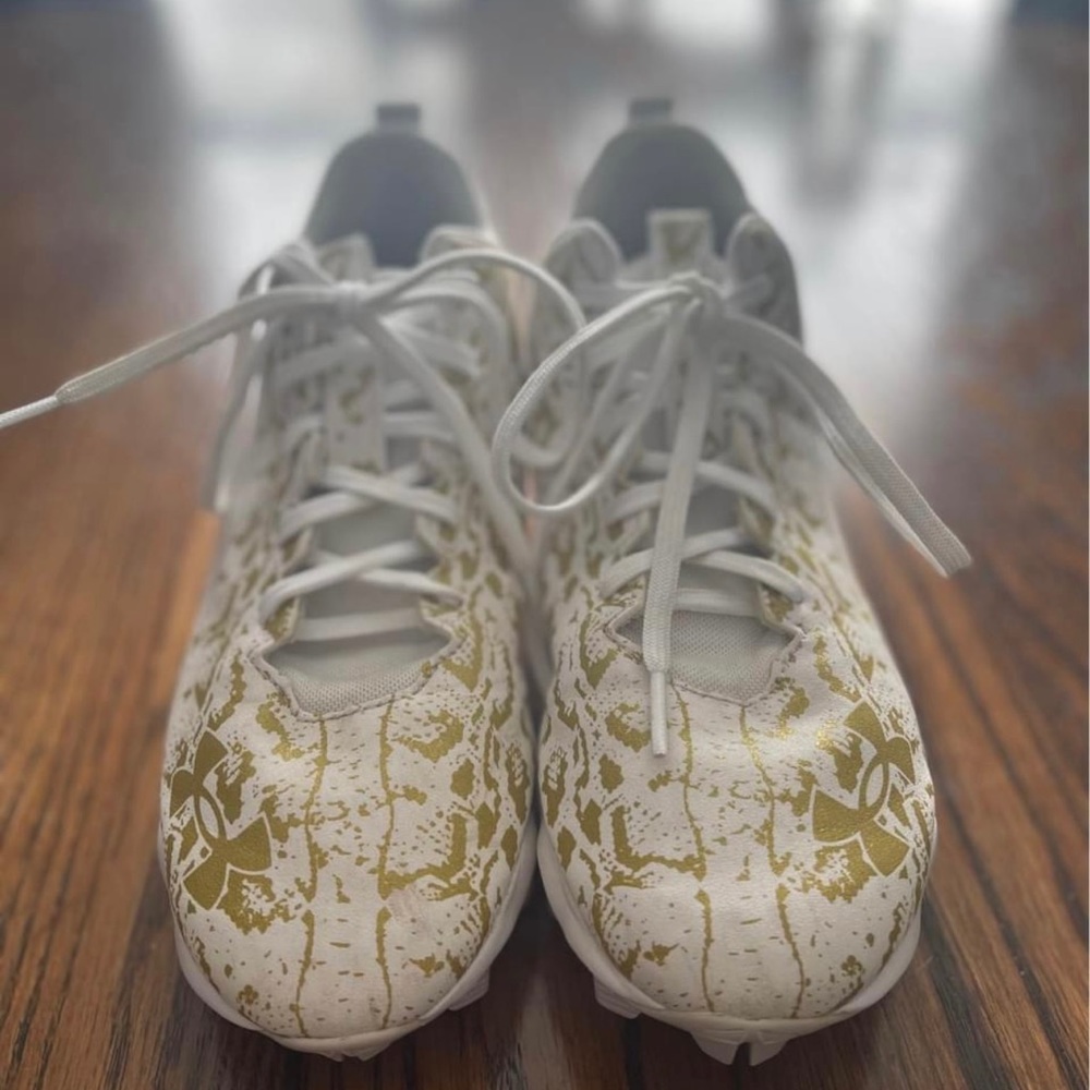 Boys football cleat